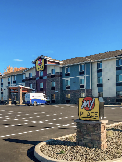 New Hotel And Parking Lot Yakima Washington