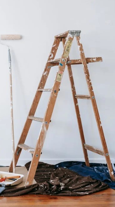 Ladder and paint roller